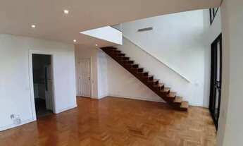 Imagem 2: Apto Duplex para Venda ou Locação - 140m² úteis - 2 Suítes - 2 Vagas - Depósito - Ótima Lo