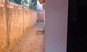 Imagem: Aluga se uma casa na 407 norte