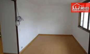 Imagem 4: Casa Cjto Solar - 160 m2, 3 qtos(ste), edicula, lavanderia externa, 04 vagas por R$ 750.00