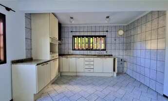 Imagem 4: Casa residencial com 5 quartos para alugar por R$ 2700.00, 172.04 m2 - GLORIA - JOINVILLE