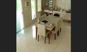 Imagem 2: Casa solta no Araçagy