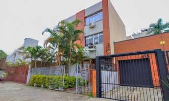 Imagem: Comercial no bairro Menino Deus