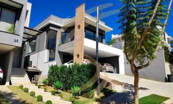 Imagem: Casa com 3 Suítes, Piscina Aquecida e Área