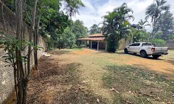 Imagem 2: Chàraca com casa em terreno de 3000m2 murada e com água