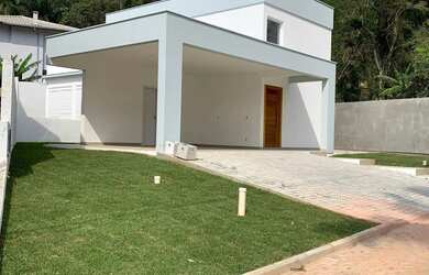 Imagem 2: Casa 3 quartos no bairro Cachoeira do Bom Jesus Florianópolis