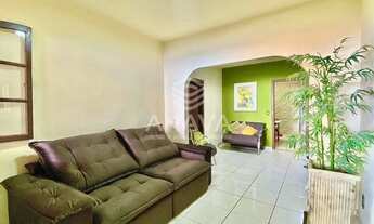 Imagem: Casa com 4 Quartos à Venda - 411m² - São