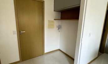 Imagem 3: Caminho das Árvores 1/4 Mobiliado Ideal Casais ou Solteiros Bem Localizado Faz tudo a pé