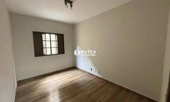 Imagem 8: Casa residencial com 3 quartos 1 suíte disponível para locação no bairro Tibery em Uberlân