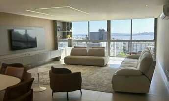 Imagem 2: Apartamento à venda em Tristeza com 217 m², 3 quartos, 3 suítes, 3 vagas