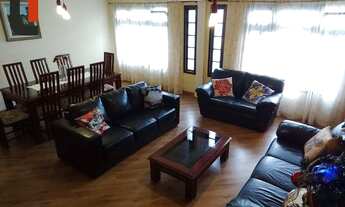 Imagem 4: Casa com 3 quartos à venda, 219 m² por R$ 640.000 - Capão Raso - Curitiba/PR