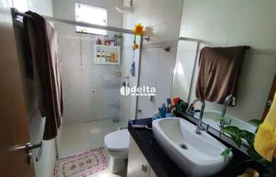 Imagem 5: Casa residencial com 3 quartos sendo 1 suíte, disponível para locação no bairro Granada em