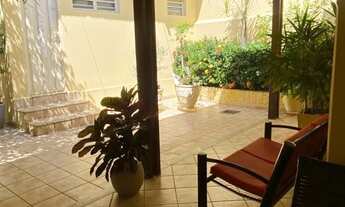 Imagem 2: CASA EM LOTE DE 400 m² NO BAIRRO MELO, REGIÃO CENTRAL!