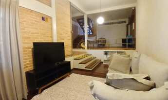 Imagem 2: Casa com Vista Mar na Agronômica - Conforto, Privacidade e Exclusividade