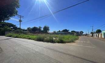 Imagem: 2 Lotes de 405,30m² e 450,70m² (Esquina