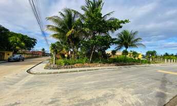 Imagem: Lote de esquina em rua asfaltada próximo
