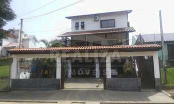 Imagem: Casa à venda, 3 quartos, 1 suíte, Centro