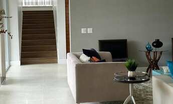 Imagem 7: Casa de condomínio para aluguel tem 630 metros quadrados com 4 quartos