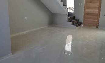 Imagem 2: Sobrado para Venda em Pelotas, Laranjal, 2 dormitórios, 2 banheiros, 2 vagas