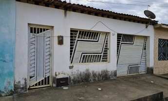 Imagem: Casa em frente ao Ifal