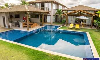 Imagem 1: Casa com 5 suítes e piscina com espaço gourmet em condomínio fechado localizado em Praia d