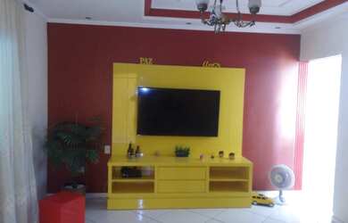 Imagem 7: Linda casa, 2 dormitórios sendo uma suite, móveis planejados, sem detalhes