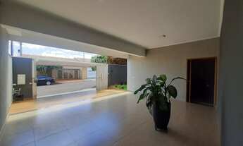 Imagem: Lindo Sobrado à Venda Excelente Localização