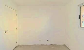 Imagem 3: Casa de condomínio sobrado triplex para venda possui 136 metros quadrados com 3 quartos