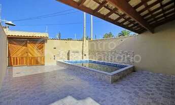 Imagem 3: CASA à venda com piscina e 2 quartos em Itanhaém, no bairro Gaivota