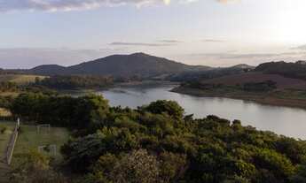 Imagem 7: Imovel pé na água de frente para represa com 5 suites