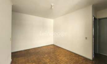 Imagem 2: PORTO ALEGRE - Apartamento Padrão - SANTANA