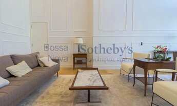 Imagem 6: Apartamento com pé-direito duplo em condomínio com lazer completo