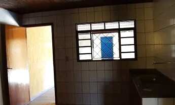 Imagem 3: Ch Casa para venda possui 10 metros quadrados com 2 quartos