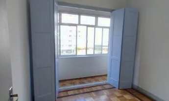 Imagem 2: 2 quartos sala cozinha banheiro varandinha. centro/rua dos invalidos 224