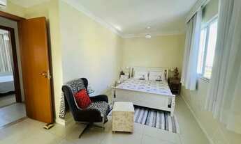 Imagem 2: Casa com 4 quartos e 1 suíte, 214,00 m² à venda por R$ 895.000,00