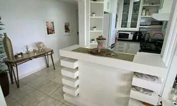 Imagem 2: F1- 2 quarto com 2 vagas, mob/dec, vista mar, aceita financiamento ou prazo direto!