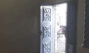 Imagem 3: Casa no Bairro Benfica disponivel para aluguel tem 42 metros quadrados- Fortaleza - CE