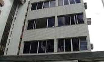 Imagem 2: OPORTUNIDADE! Vendo Apto na Rua dos Navegantes em Boa Viagem. 140m2, 04 Qtos, 01 Suíte. Ed