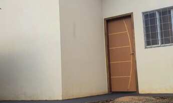 Imagem 5: CASA NO JARDIM ESMERALDA COM EXCELENTE LOCALIZAÇAO