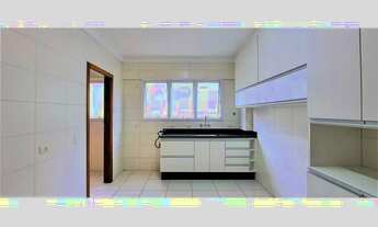 Imagem 5: Amplo apartamento no Embaré com 94,3 m² AU, 2 suítes, 3º dorm. reversível e 1 vaga demarca