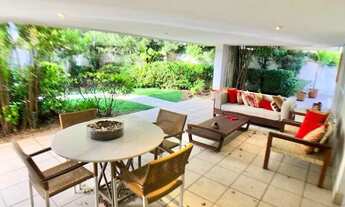 Imagem: Casa com 4 quartos e 4 suítes, 646,00 m²