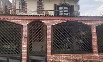 Imagem: Casa de condomínio sobrado para venda possui