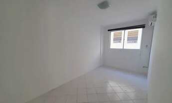 Imagem 6: Apartamento de 2 quartos para alugar no bairro Coloninha