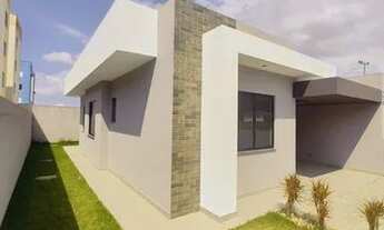 Imagem: Linda casa com 3 Dormitórios sendo 1 suite