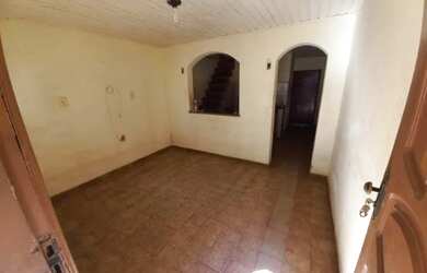 Imagem 3: Casa de dois pavimentos na Pedreira