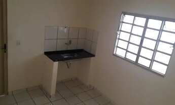 Imagem 2: Alugo casa 2/4 cerâmica Roosevelt