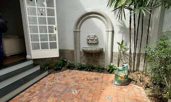 Imagem 2: CHARMOSA CASA DE VILA REFORMADA