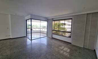 Imagem 5: Pituba Ville, quatro quartos, sendo três suítes, nascente, 188 m², três vagas