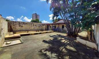 Imagem 7: Casa no Jardim América Casa de Rua com 4 Quarto(s) e 3 banheiro(s) à Venda, 205.54 por R