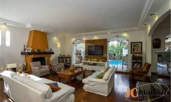 Imagem 3: Casa de com 324m² de área construída, 3 suítes, 2 vagas