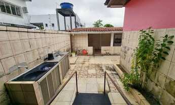 Imagem 6: Casa Dom Pedro I - Casa térrea com 3 quartos sendo 2 suítes 100% documentada, 300m², 3 vag